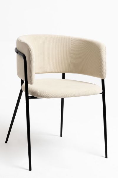 Chaise Moniel à Pana, un classique en chaises salle à manger en velours