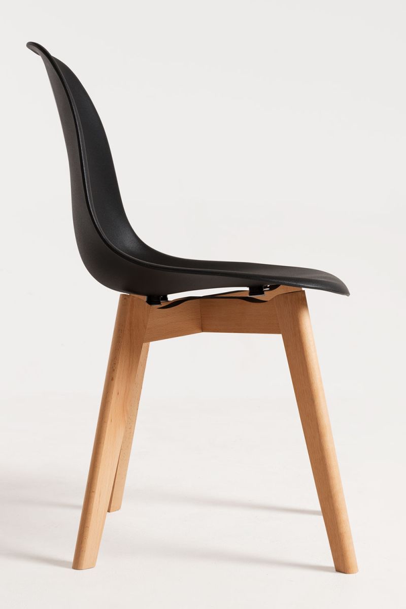 Chaise Kelen: Une référence en matière de chaises scandinaves