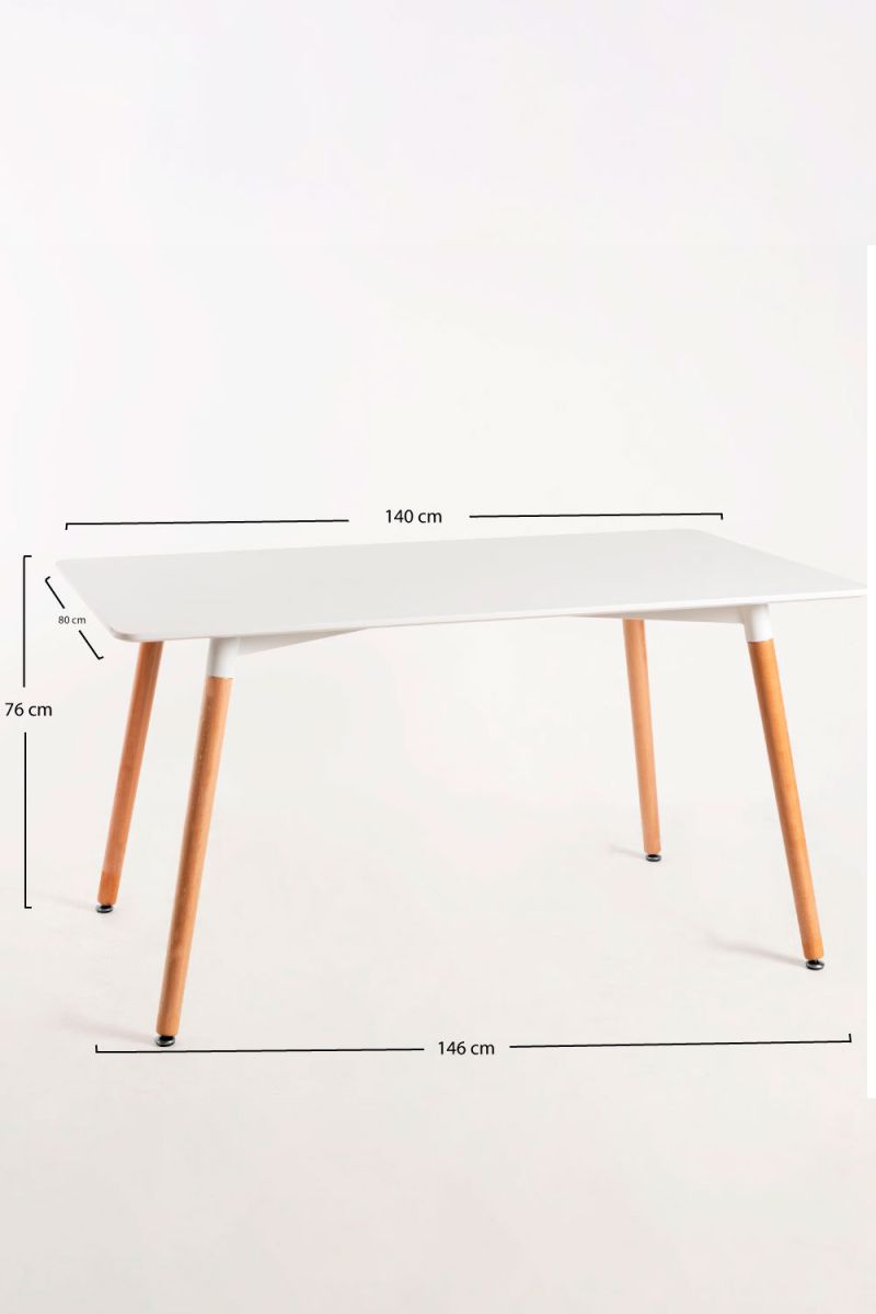 Mesa Tower Retangular 140 x 80 cm: a Cadeira de Madeira Ideal